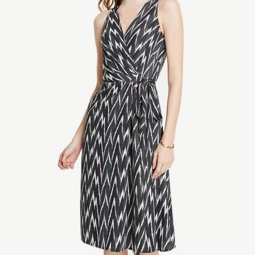 NWT Ann Taylor Black and White Zigzag Midi Skirt Wrap Belted 4